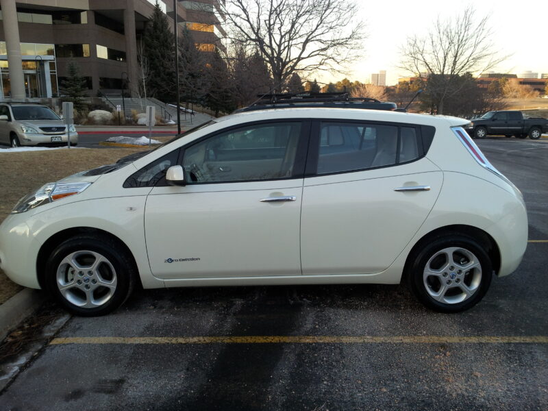 2011 nissan leaf