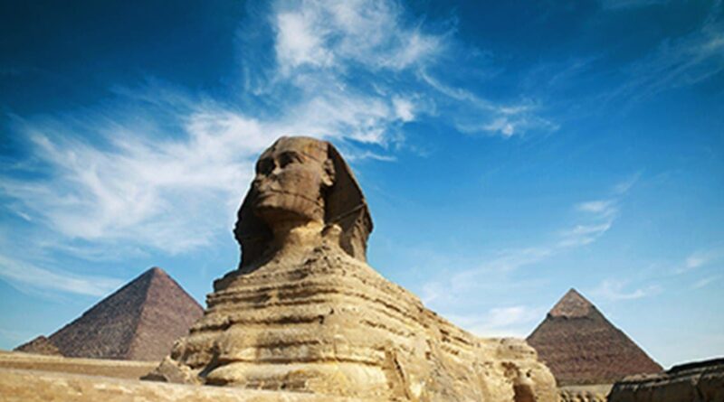 Sphinx and pyramids in Egypt courtesy Egyptian Ministry of Tourism