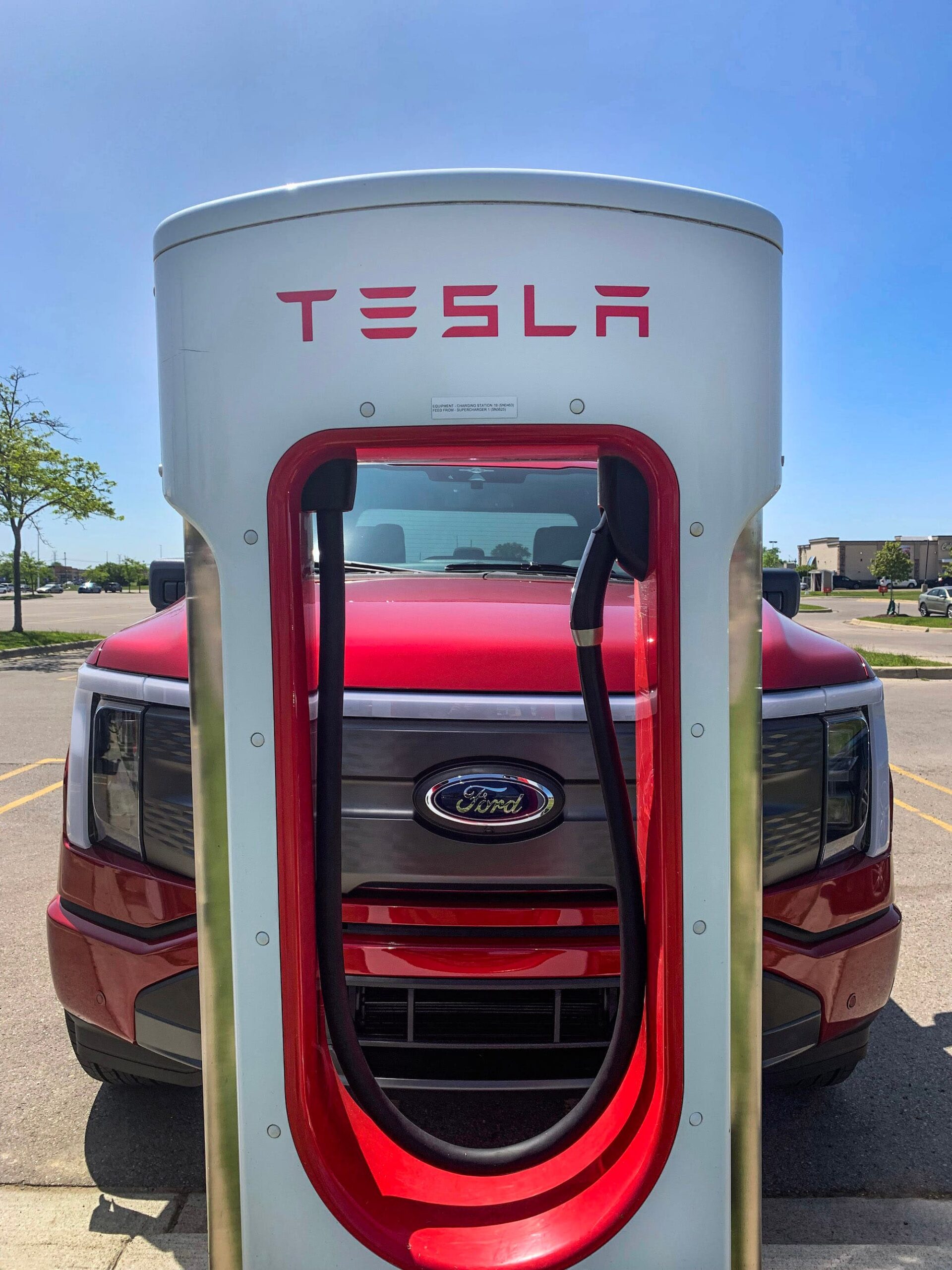 Ford Tesla F 150 Lightning Tesla Supercharging 1 scaled