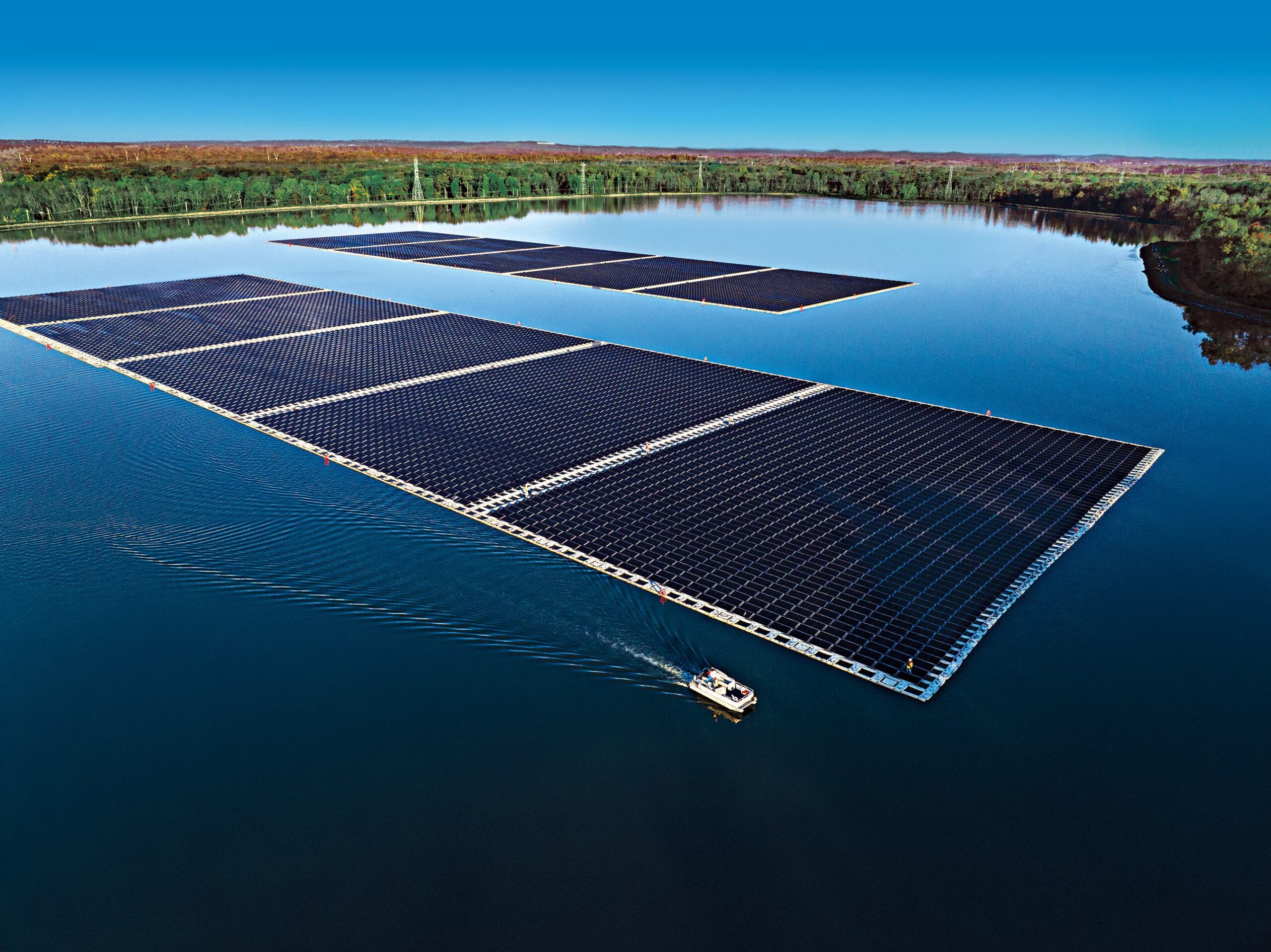 US Goes Bonkers Over Floating Solar Power Plants