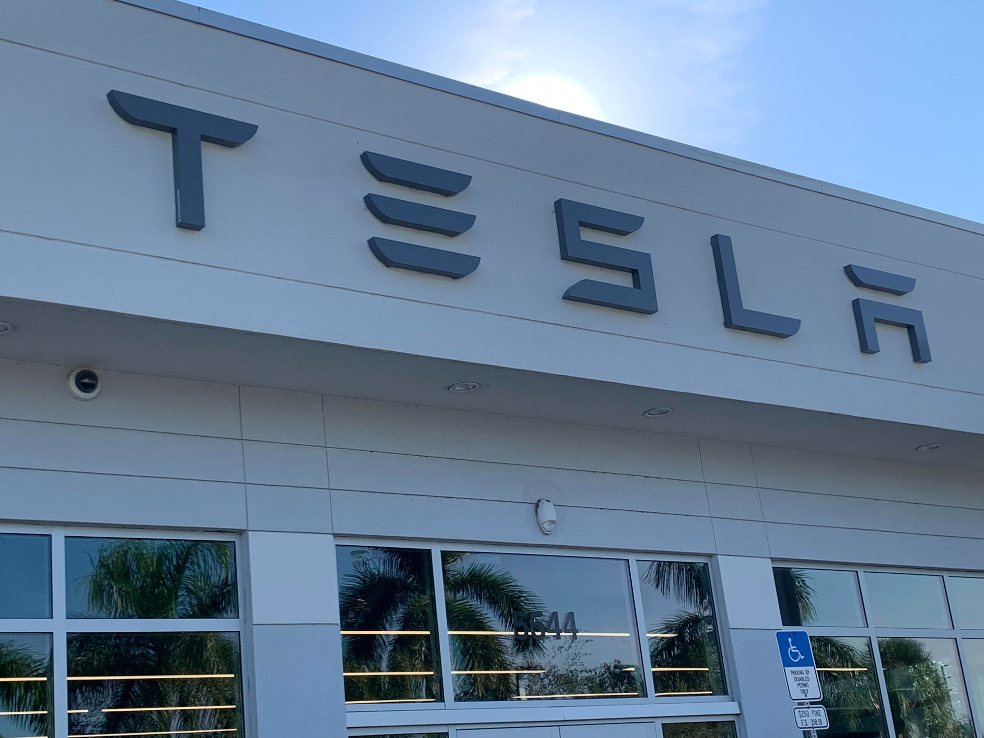 Will Tesla’s Pivot To MAGA Crash The Company? Has Musk’s Reach Exceeded His Grasp?