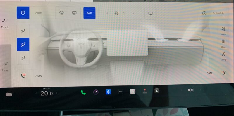 Tesla Model 3 heated seats on