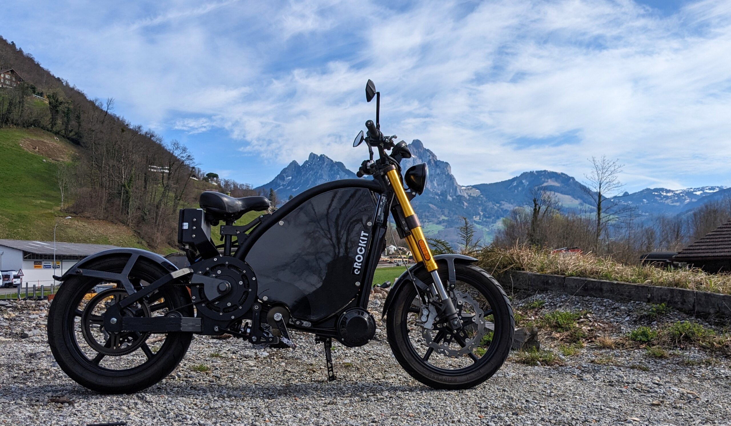 The 62MPH eROCKIT “Human Hybrid” Electric Motorcycle Is Pedal-Operated