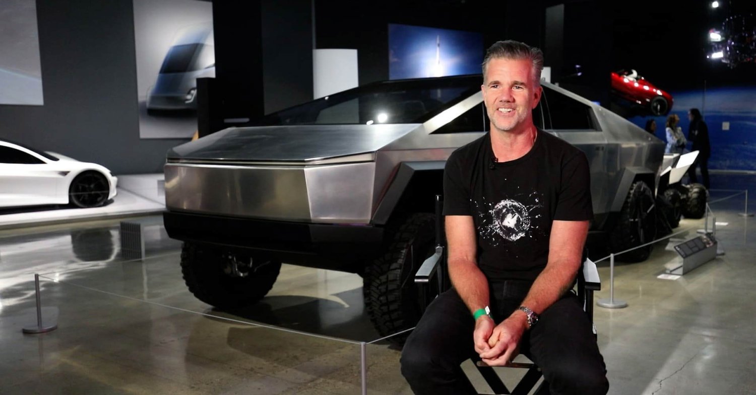 Petersen Automotive Museum Electrifies LA With Silent Cruise-In - CleanTechnica