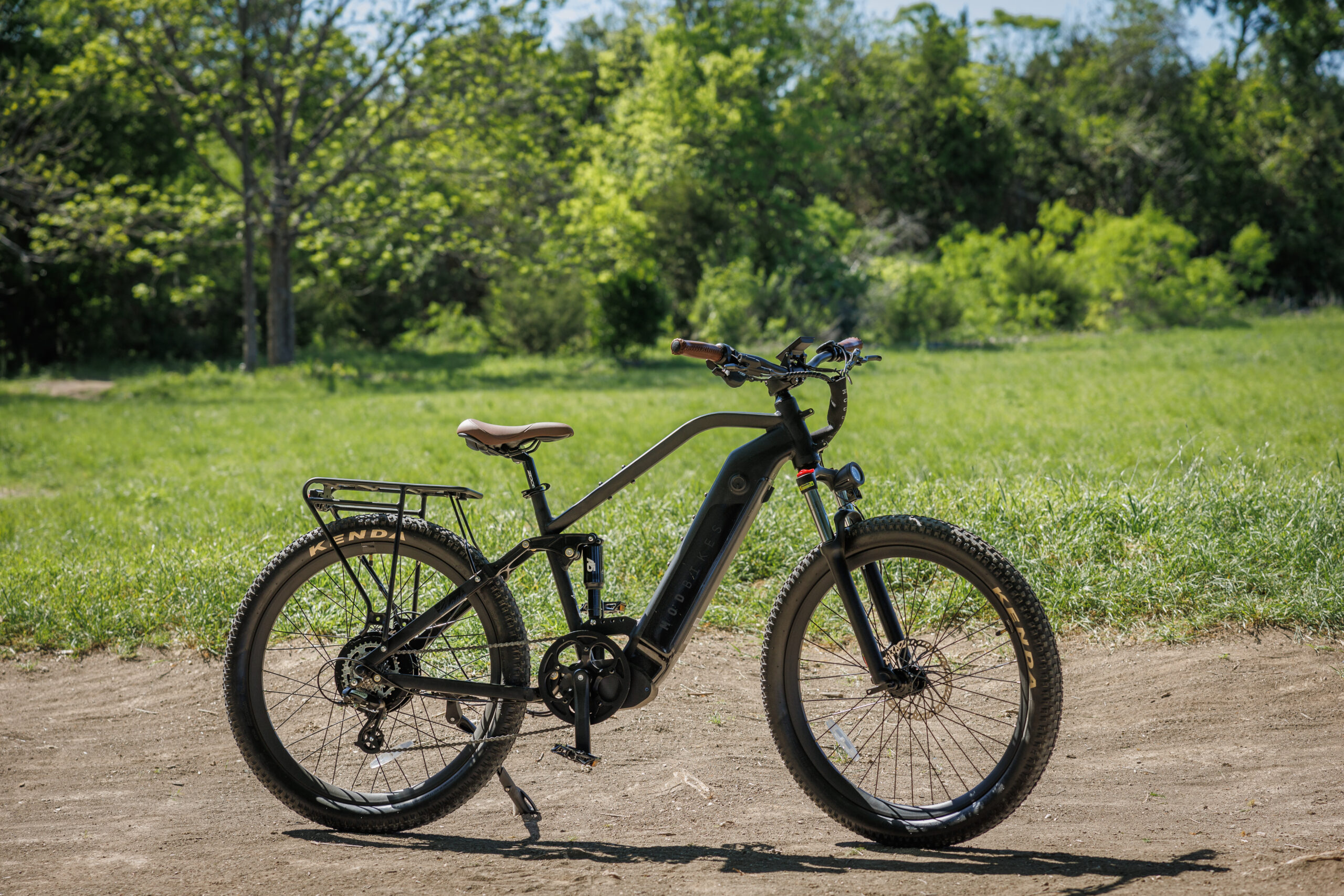 MOD Black adventure e-bike