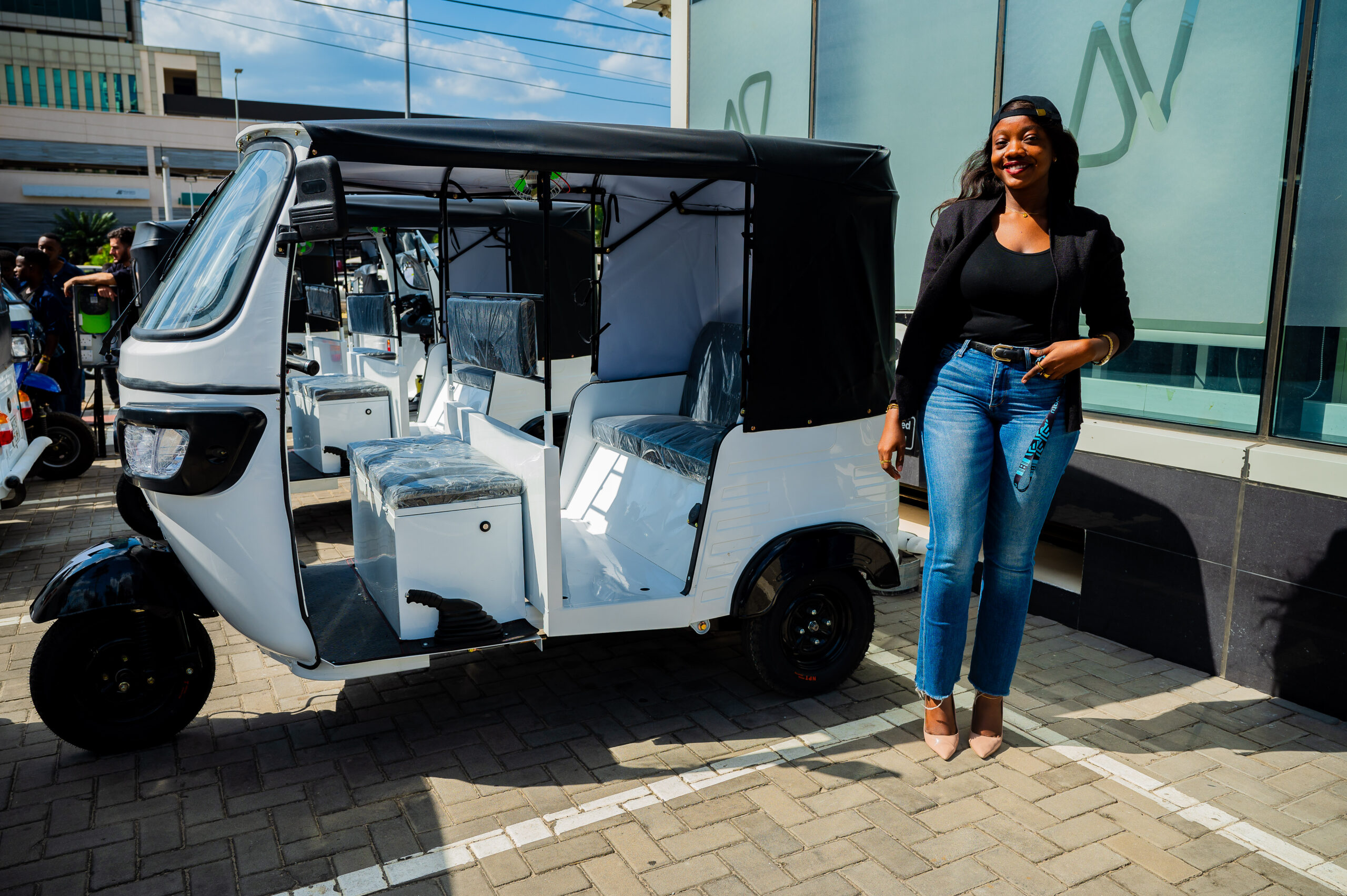 Bolt, TRÍ, & Watu Partner to Empower Drivers with Electric Three-Wheeler Pilot Program in Tanzania - CleanTechnica