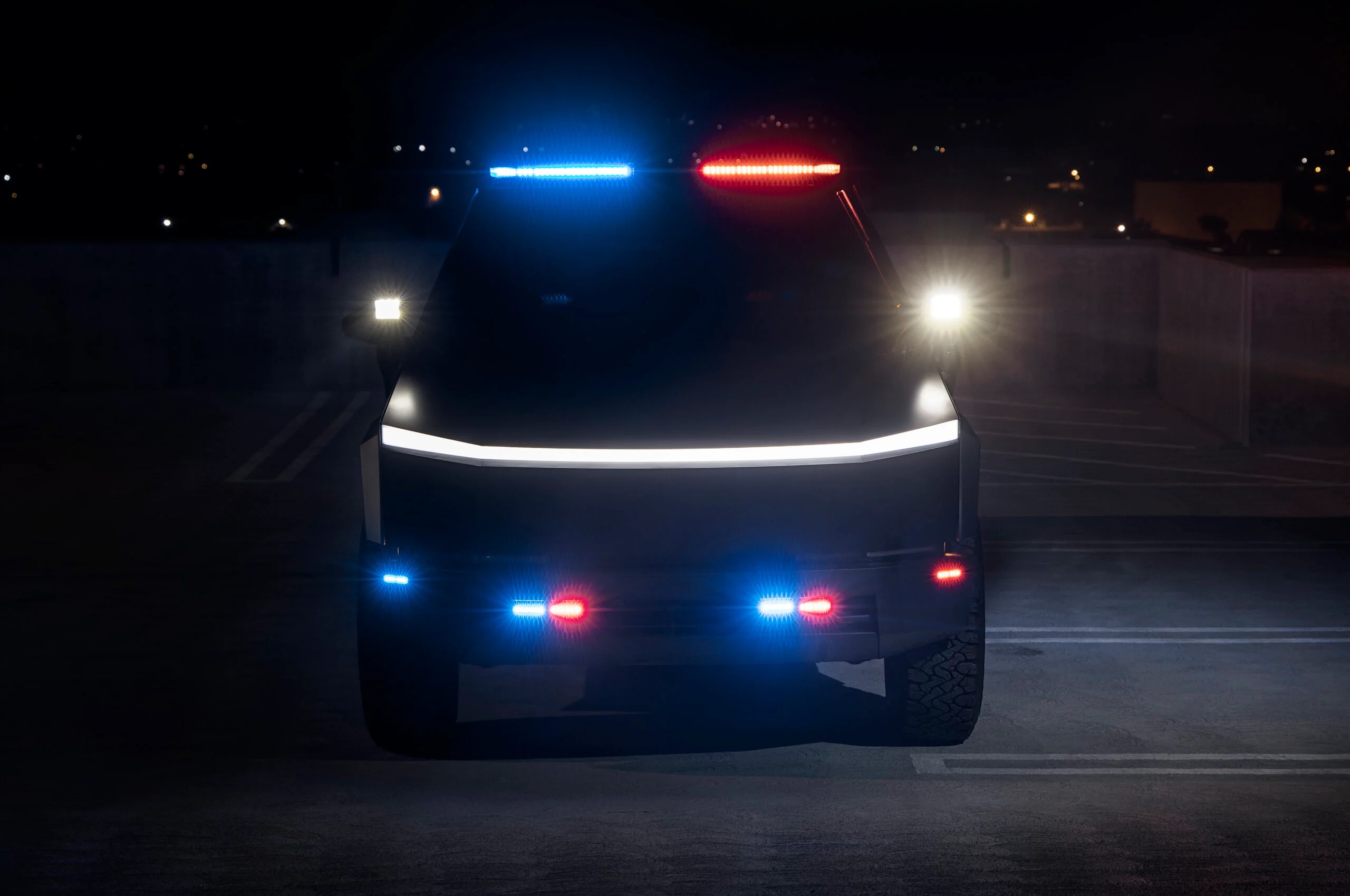 World’s First Tesla Cybertruck Police Car – CleanTechnica – Uplaza