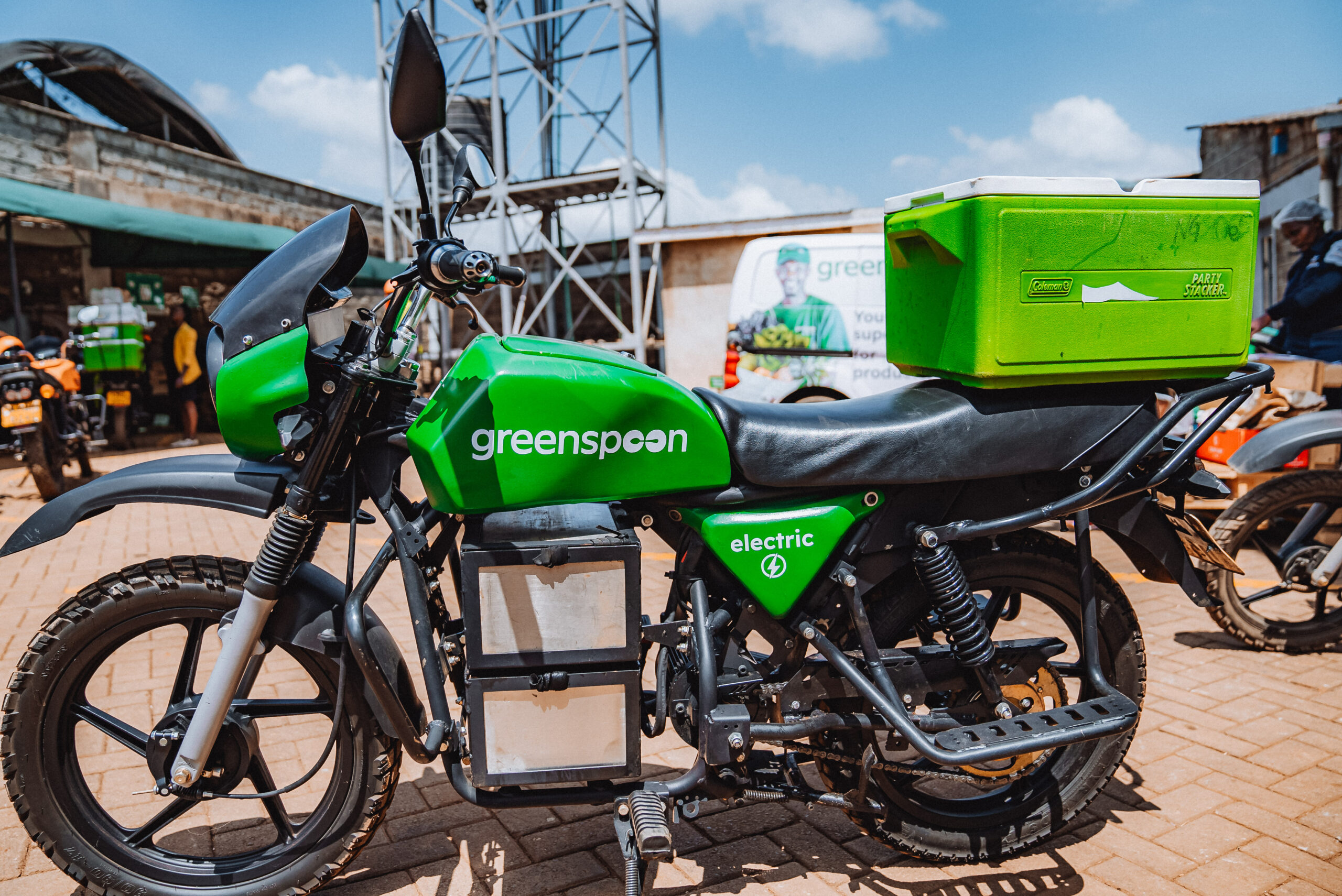 Greenspoon Partners With Roam To Launch Faster Deliveries In Kenya Using Electric Motorcycles - CleanTechnica