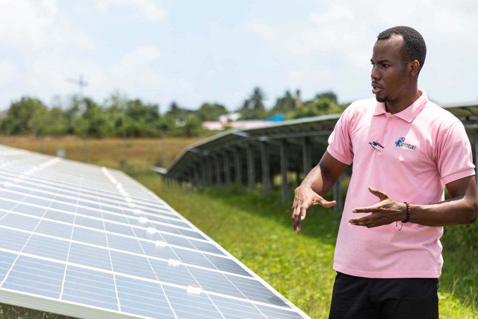 person explaining solar panels st lucia 1 e1725068903163