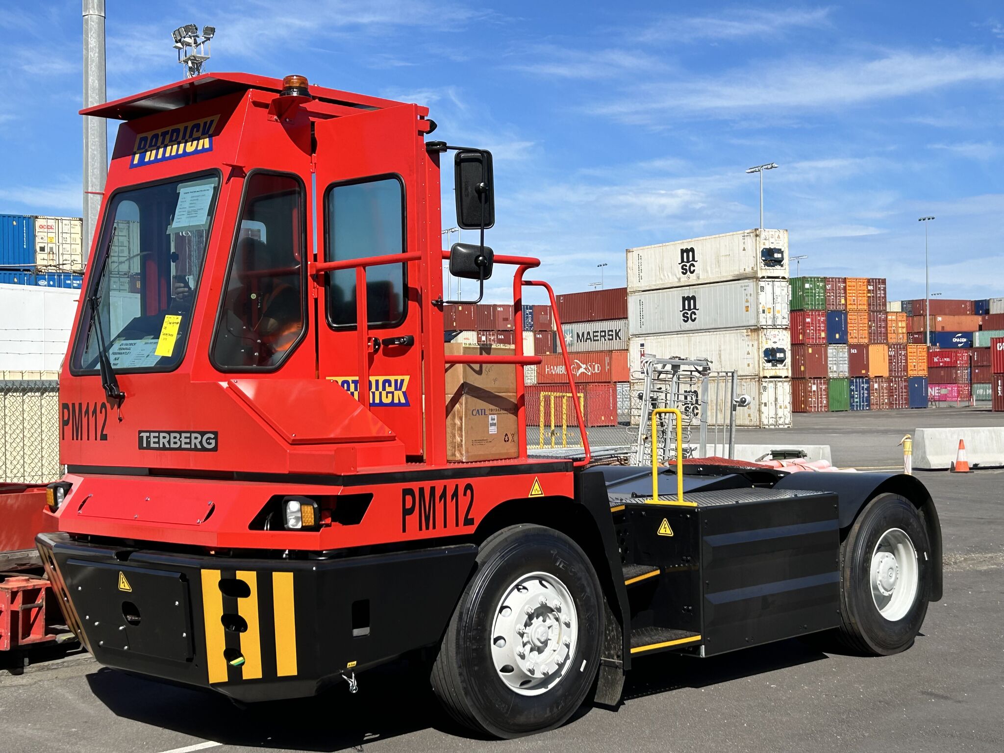 Battery-Electric Terminal Trucks Deployed in Western Australia - CleanTechnica