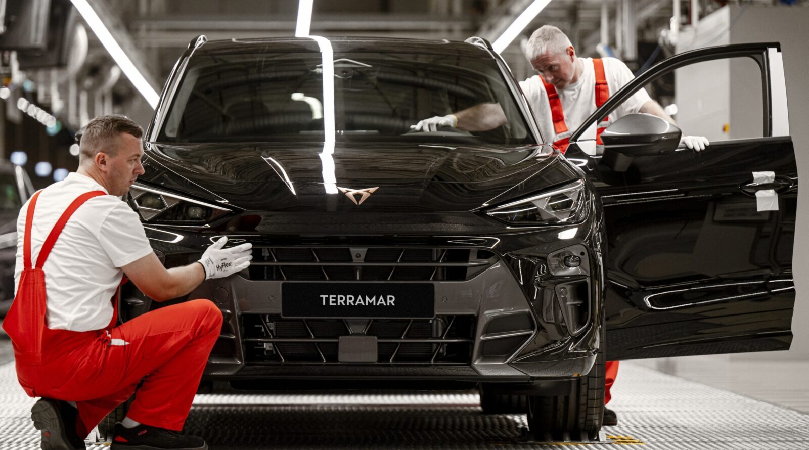 Production of the new CUPRA Terramar begins at the Audi plant in Gyor HQ 02 scaled e1726845948916