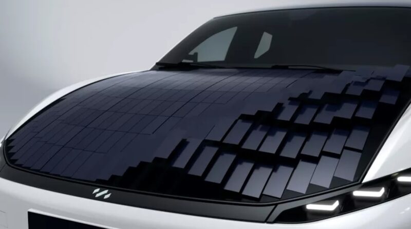 solar panels electric cars EV lightyear