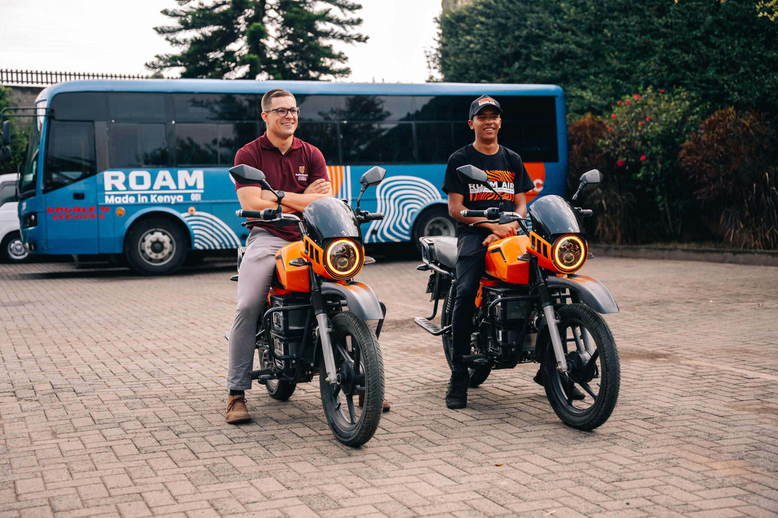 Roam Air Electric Motorcycle Embarks On Historic 6,000-KM Solar-Powered Trip From Nairobi To South Africa! - CleanTechnica