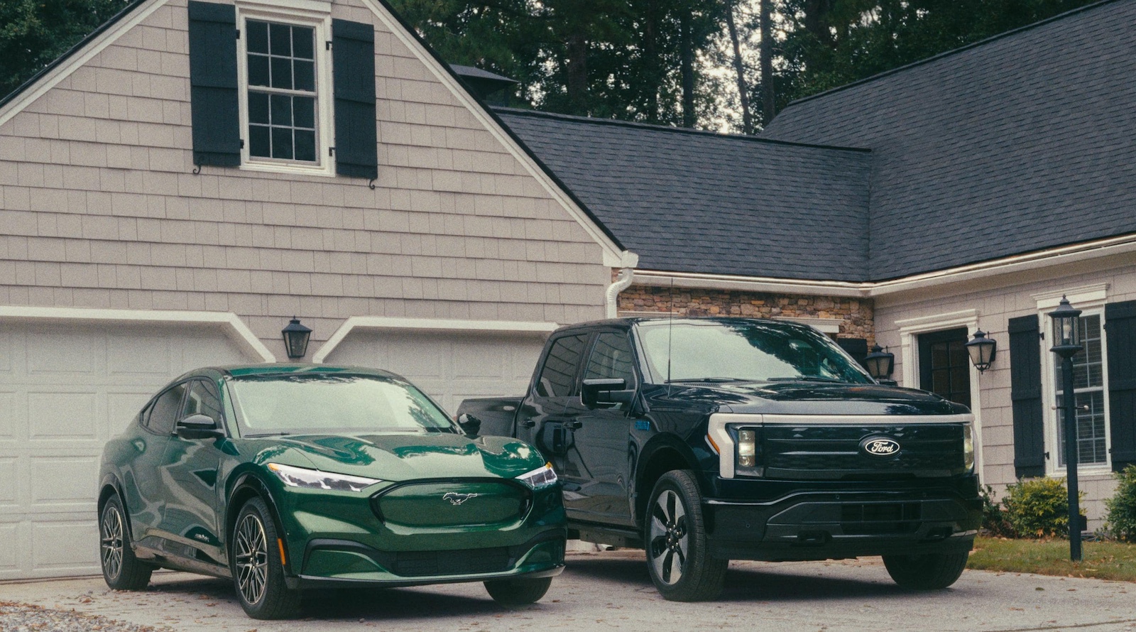 Ford Mustang Mach-E & F-150 Lightning Drivers Get Tesla Superchargers Added on Apple CarPlay