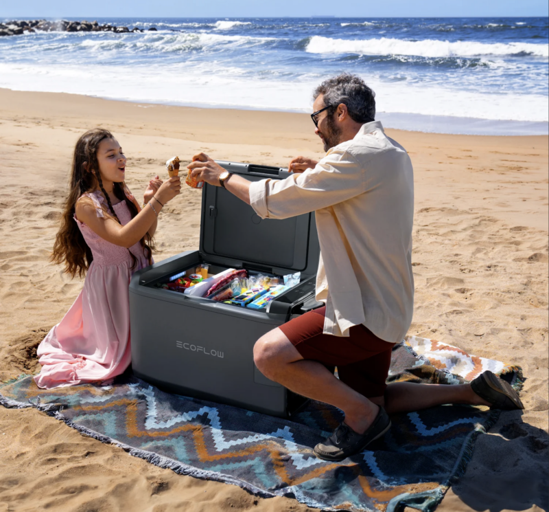 EcoFlow Wave 3 & Glacier Classic: Cool Comfort, Anywhere You Go 1 EcoFlow GLACIER Classic Portable Refrigerator