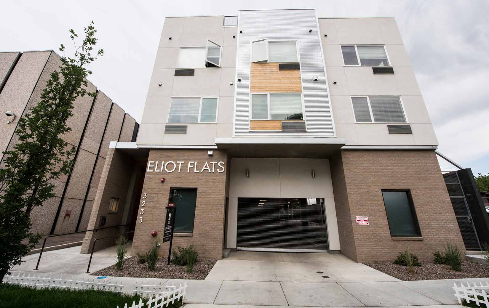 Modular Construction Enables Efficient & Affordable Housing 1 Smart modular construction building