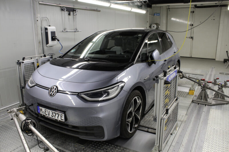 VW ID.3 Battery Holds 91% Charge After 160,000 Kilometers - CleanTechnica