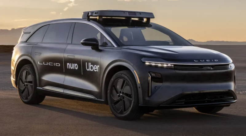 Uber Lucid robotaxi
