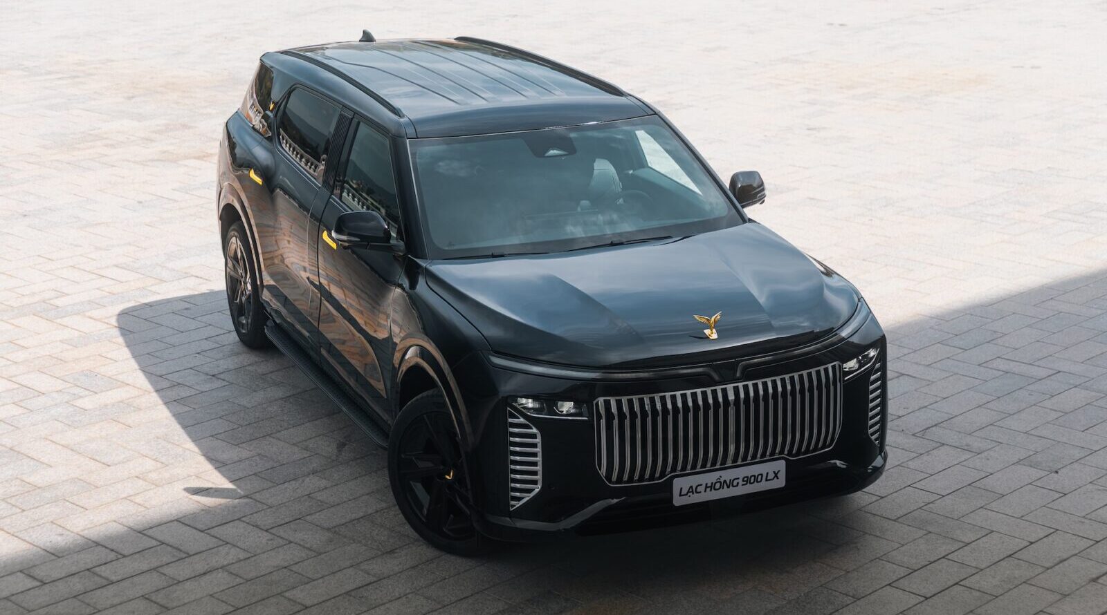 Ultra-Luxury “Lạc Hồng” EV Made for Heads of State for Vietnam National Holiday Visit