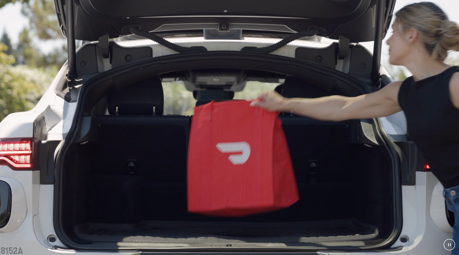 Waymo Moves Again, Partners With DoorDash - CleanTechnica