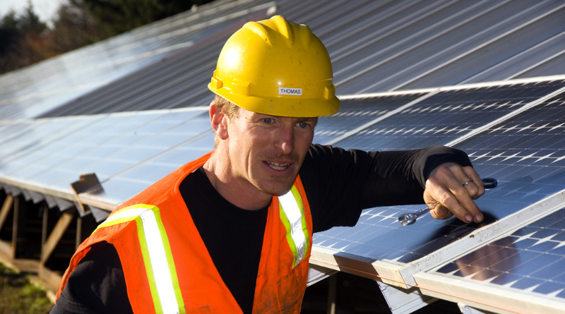 Does The Big Oil Industry Really Have Significant Renewable Energy Investments?