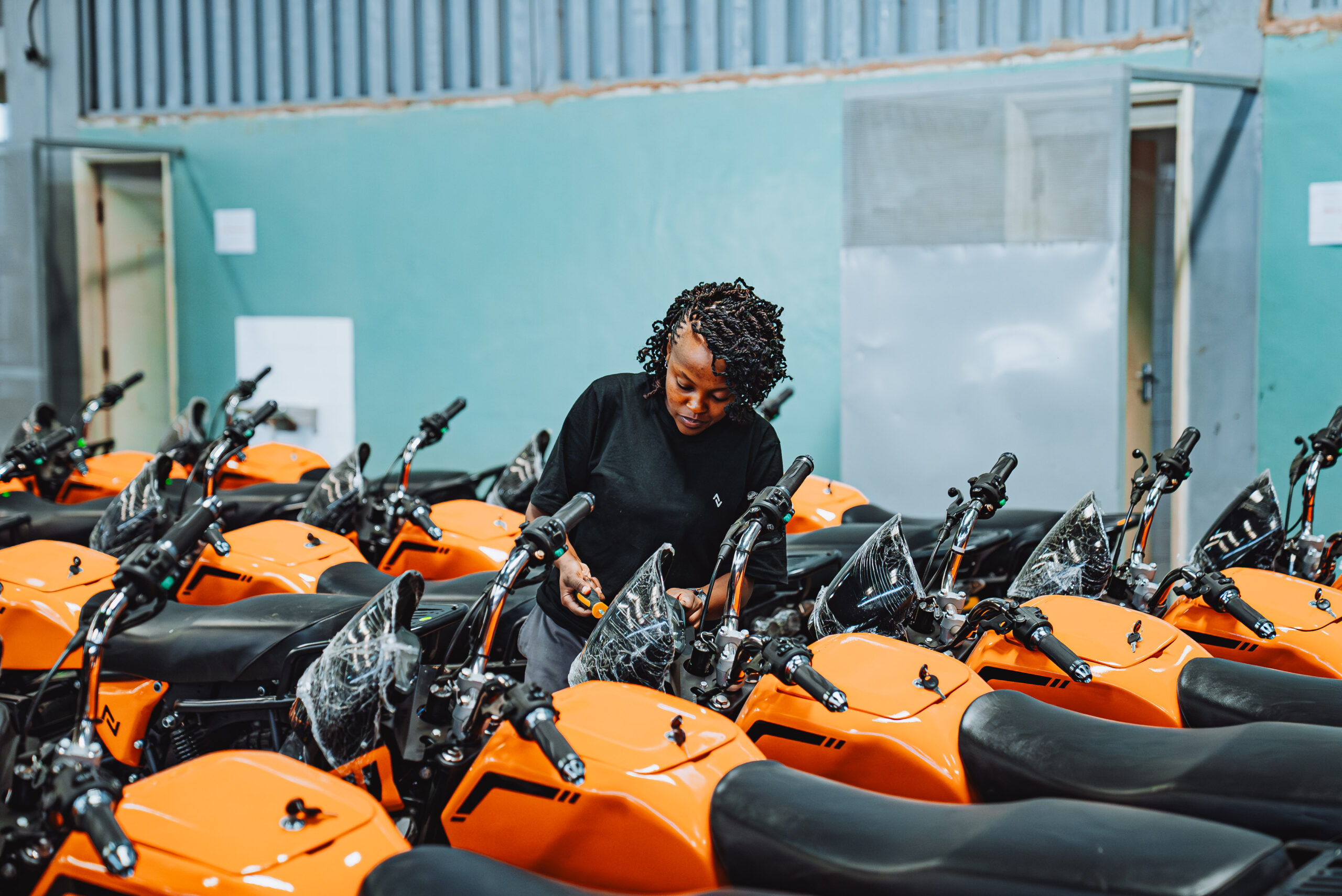 Kenyan Electric Mobility Company Roam Launches Crowdfunding Campaign on Crowdcube - CleanTechnica