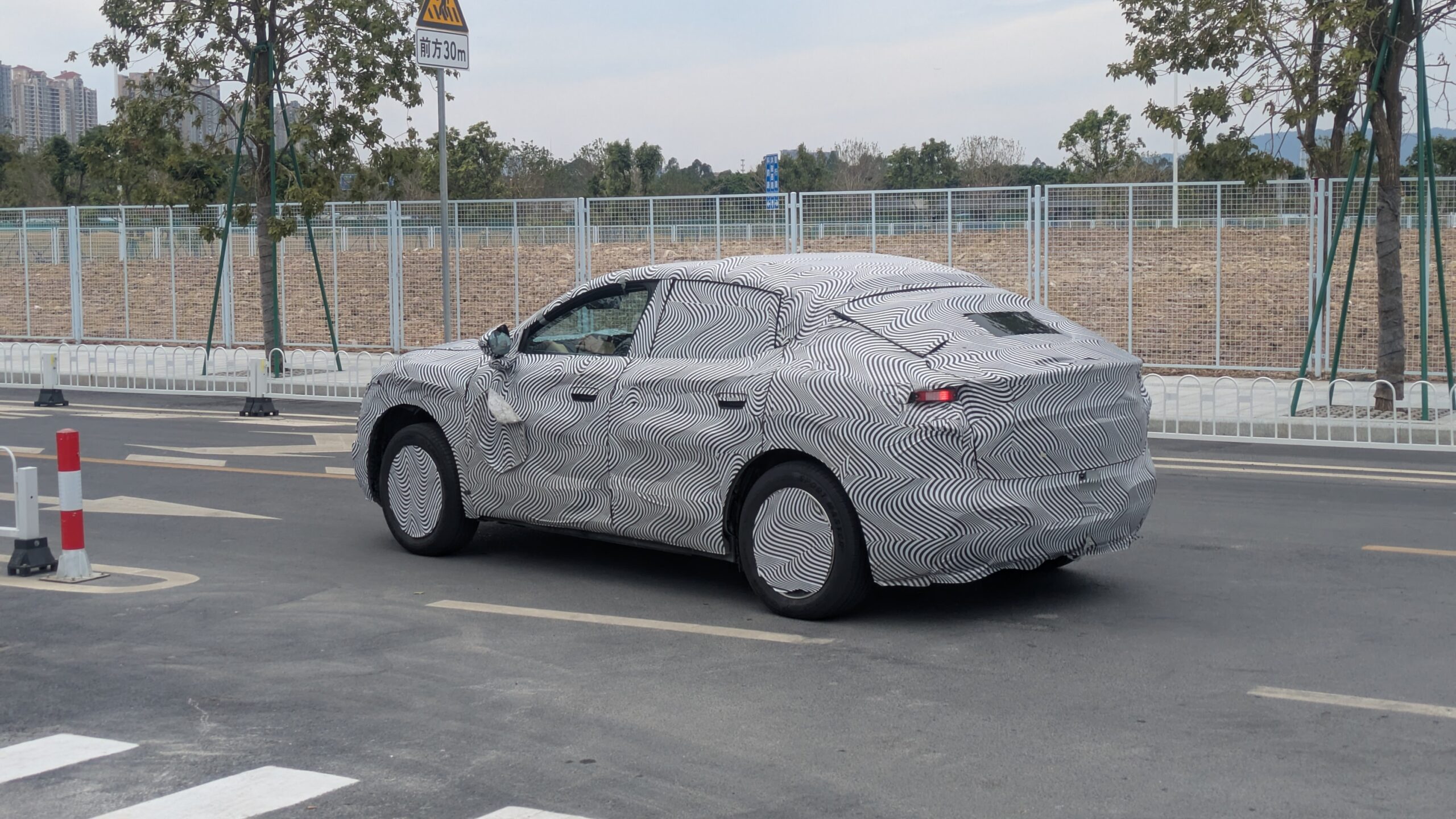 XPENG Compact SUV Prototype Spotted Outside of Facilities in Guangzhou - CleanTechnica XPENG Compact SUV Prototype Spotted Outside of Facilities in Guangzhou - CleanTechnica