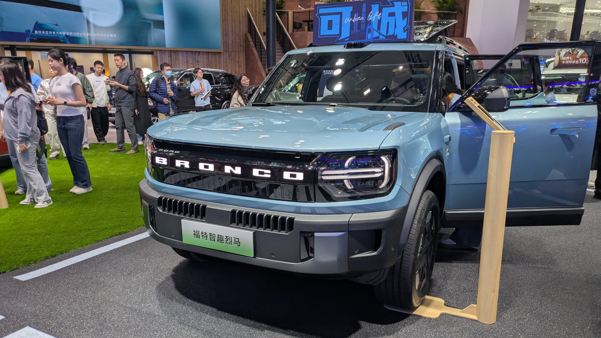 You Can’t Buy This America: EVs from US Brands at Auto Guangzhou