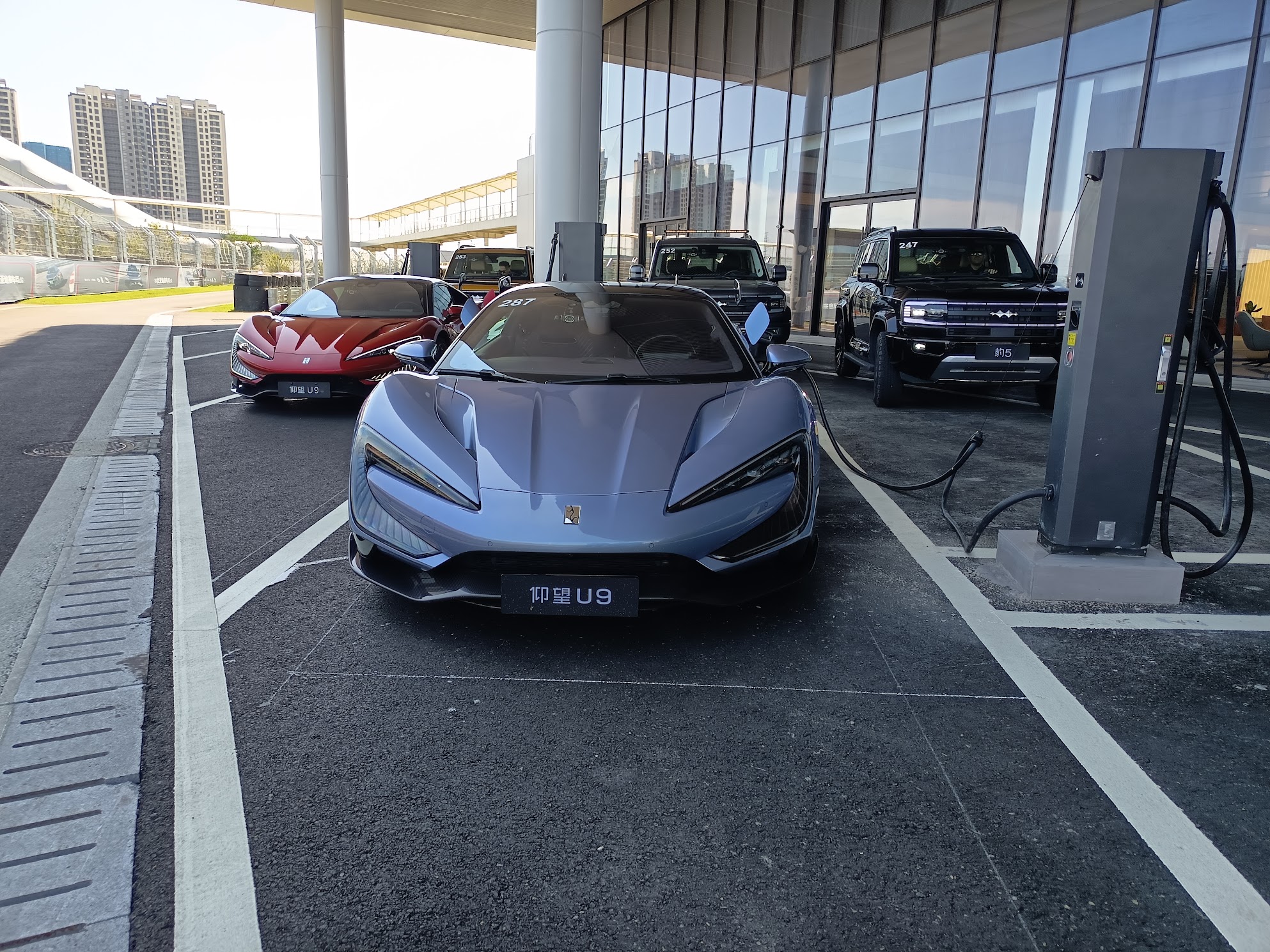 When Lightning Strikes Twice: The Yangwang U9 & Xtreme - CleanTechnica