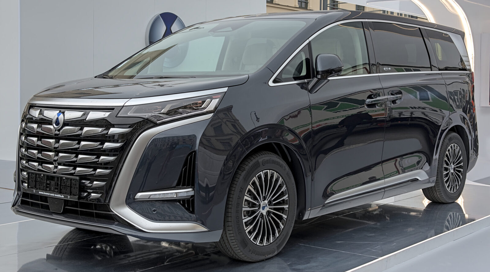 Denza Begins Philippine Operations as Premium Electrified Segment Expands