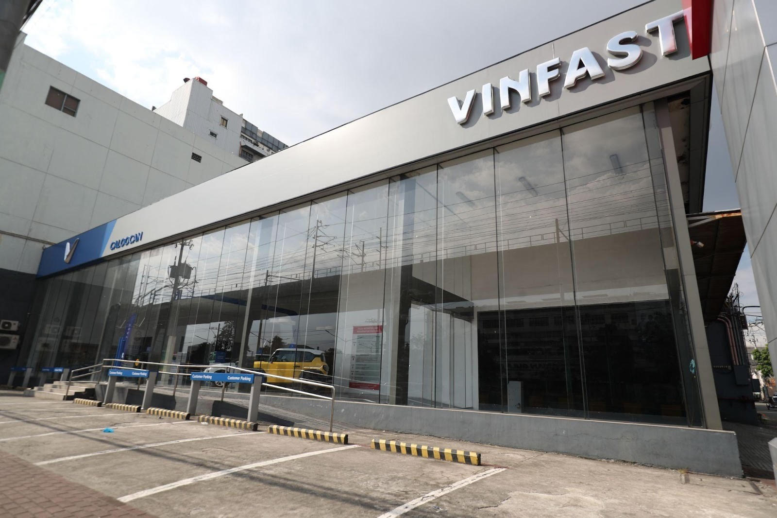 VinFast Opens a New Dealer to Serve the Areas North of Manila