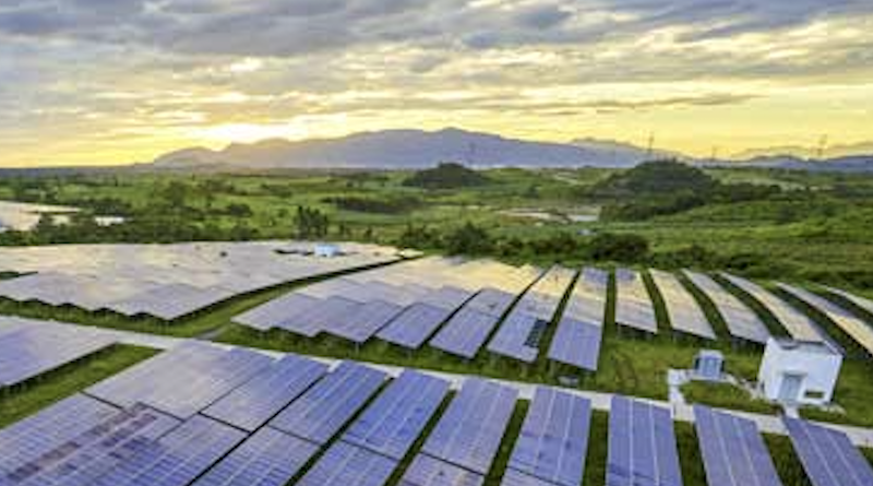 In Battle Against Renewable Energy Investing, Texas AG Is All Hat — No Cattle