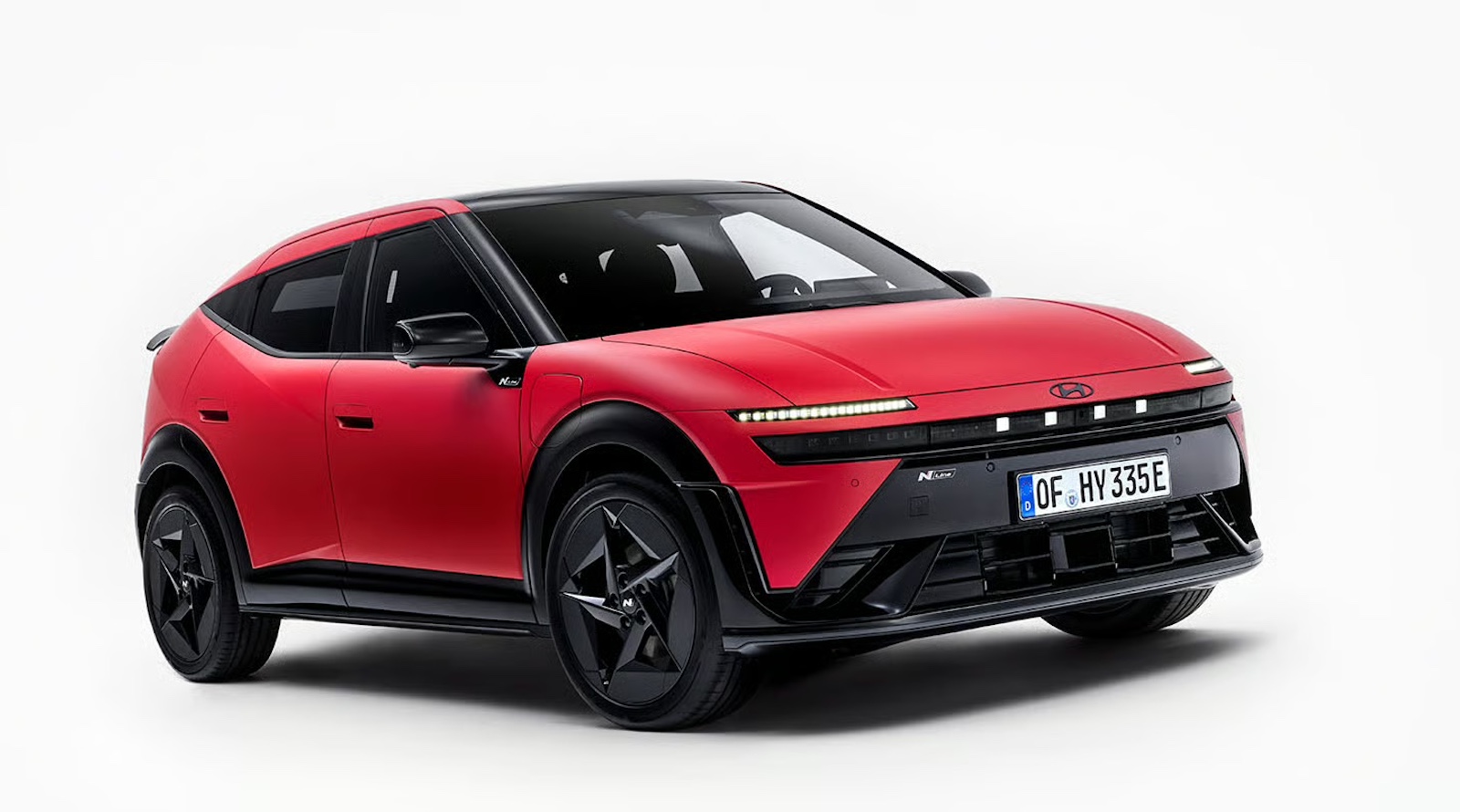 Hyundai Motor Introduces IONIQ 3: Aero Hatch Elevates EV Technology for Simple, Spacious, & Intuitive Mobility