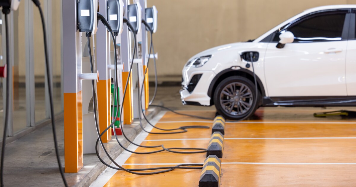10 Key Insights into Malaysia’s New Tariff Hikes on Imported EVs