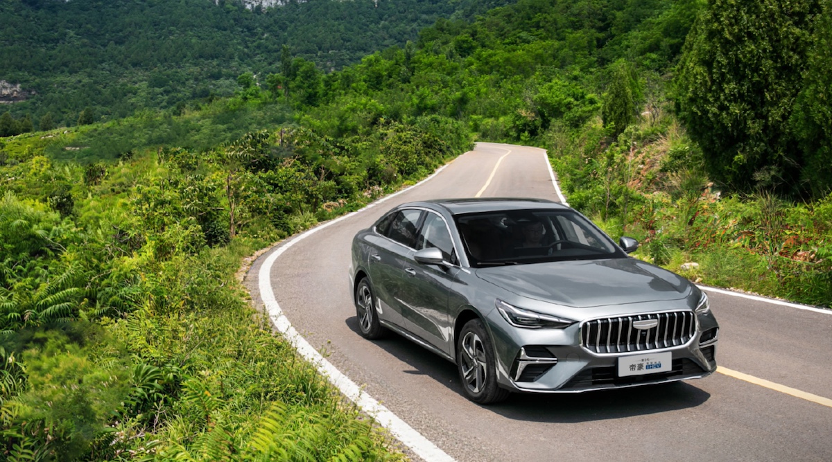 For The US Auto Market, What Is The Next Step, Battery Electric Vehicles Or Hybrids?