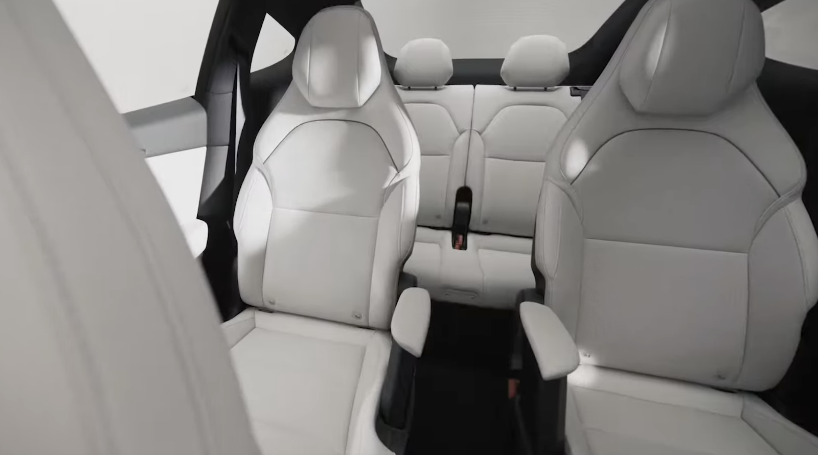 Tesla Model Y L 3-row sales outlook in USA