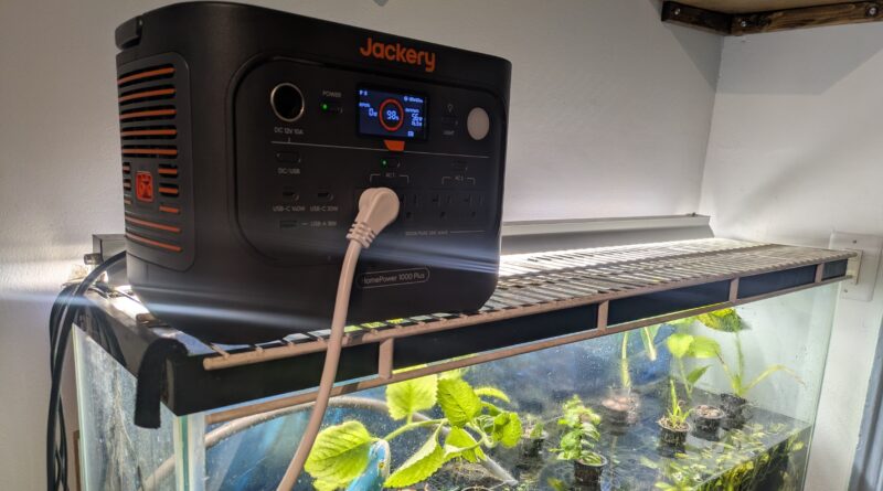 HomePower 1000 Plus v2