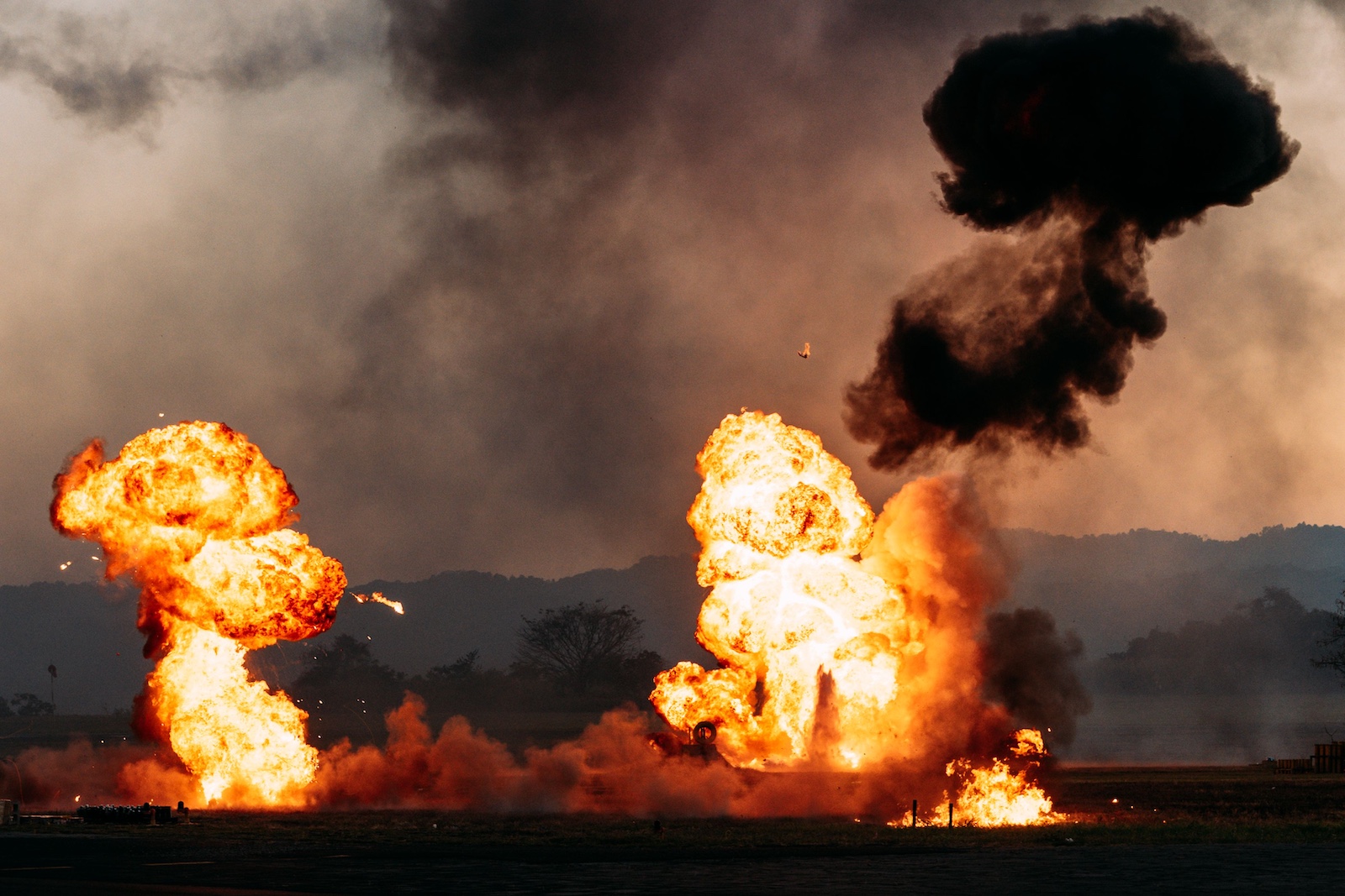 EnviroWireDaily — What Happens When The AI Power Industry Collapses?