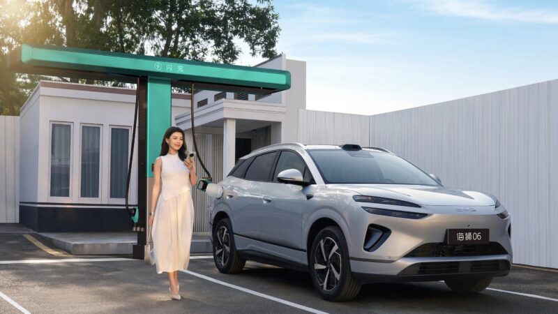 2026 BYD Sealion 06