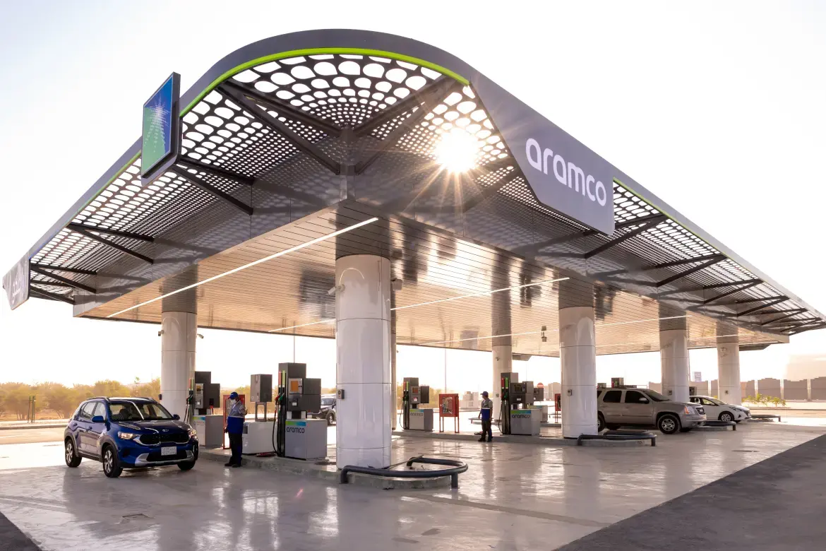 Middle Eastern Gas Stations Transitioning to EV Charging Hubs