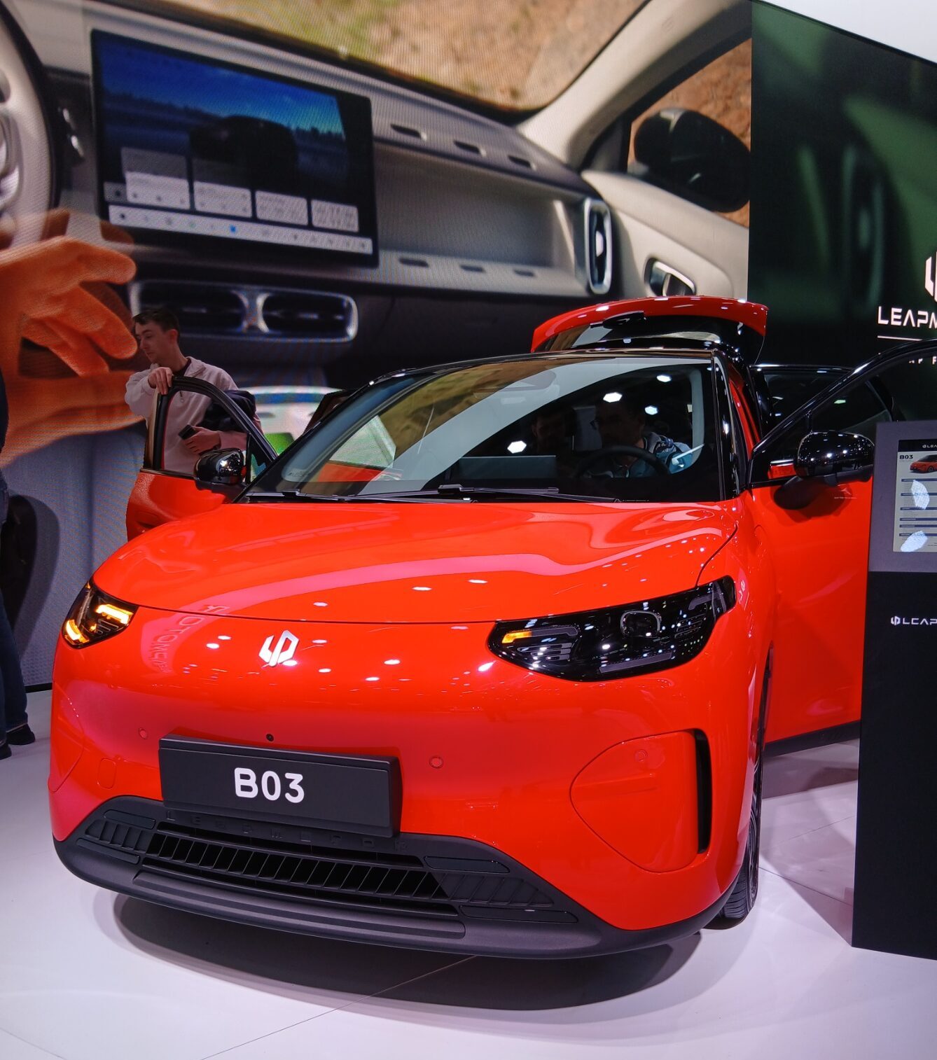 Paris Auto Show — European OEMs Strike Back