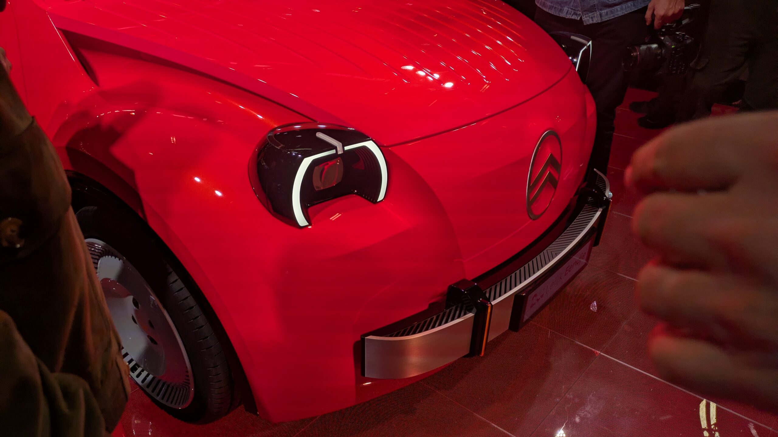 Citroen 2 CV. Paris Motor Show. Photo by Larry Evans